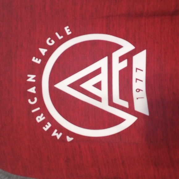 American Eagle longsleeve shirt size medium - Picture 2 of 6